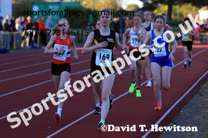 The 1500 metres, 2026 NEGP 1, Monkton Stadium. Photo: David T. Hewitson/Sports for All Pics
